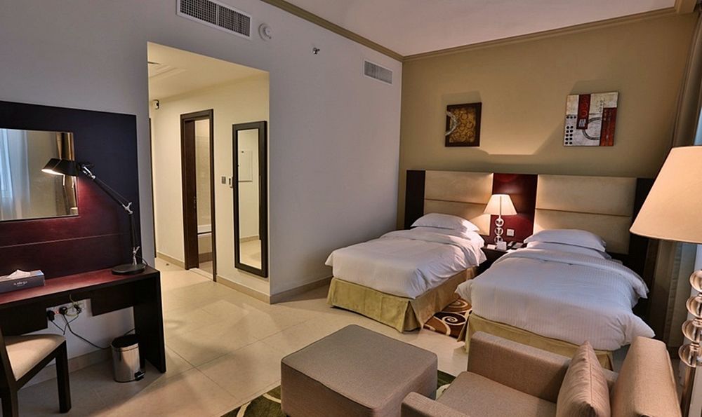 Tower Hotel Apartments Абу-Даби Экстерьер фото