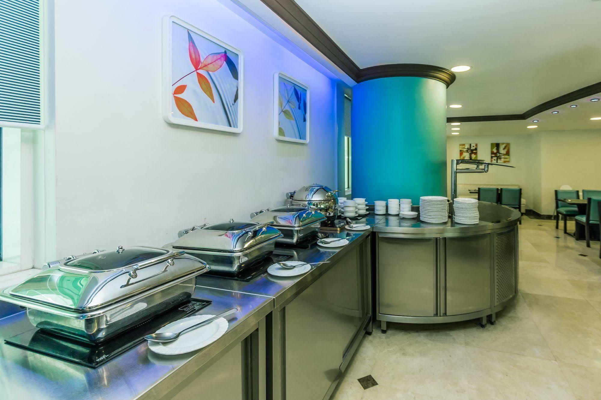 Tower Hotel Apartments Абу-Даби Экстерьер фото